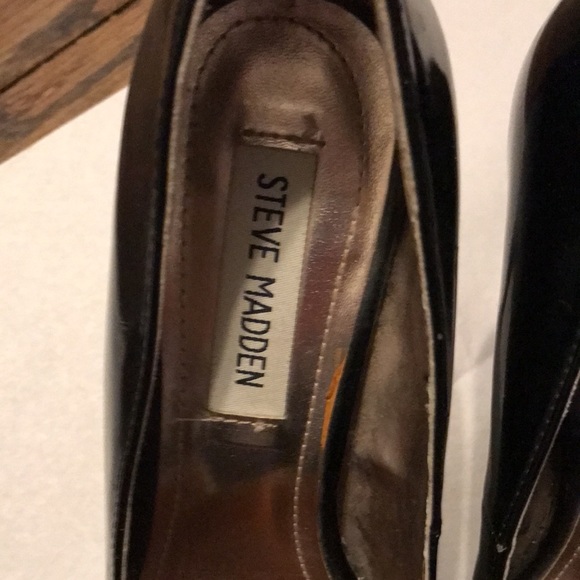 Size 7 1/2 Steve Madden pumps - Picture 7 of 8